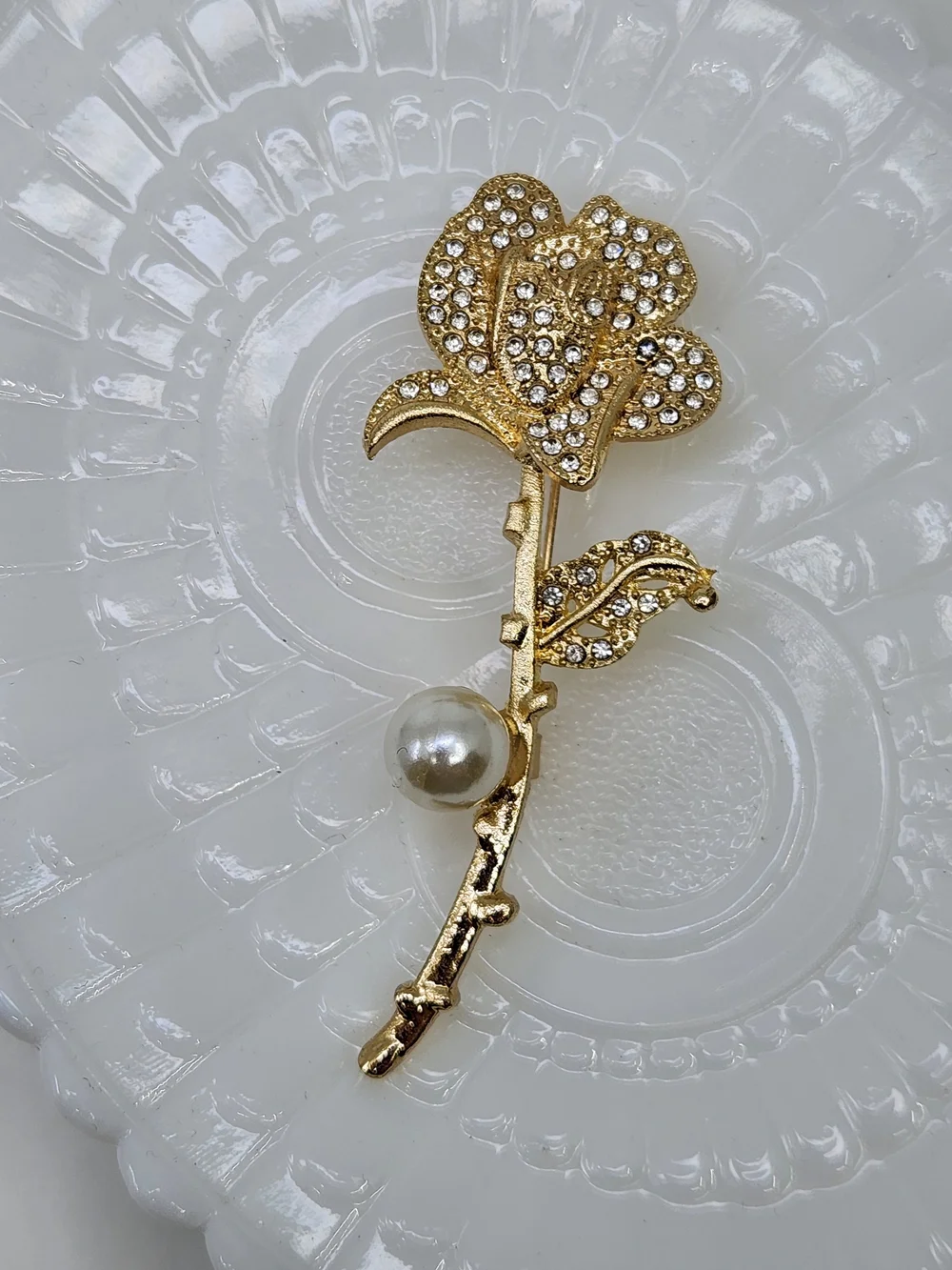 Source Unknown elegant gold