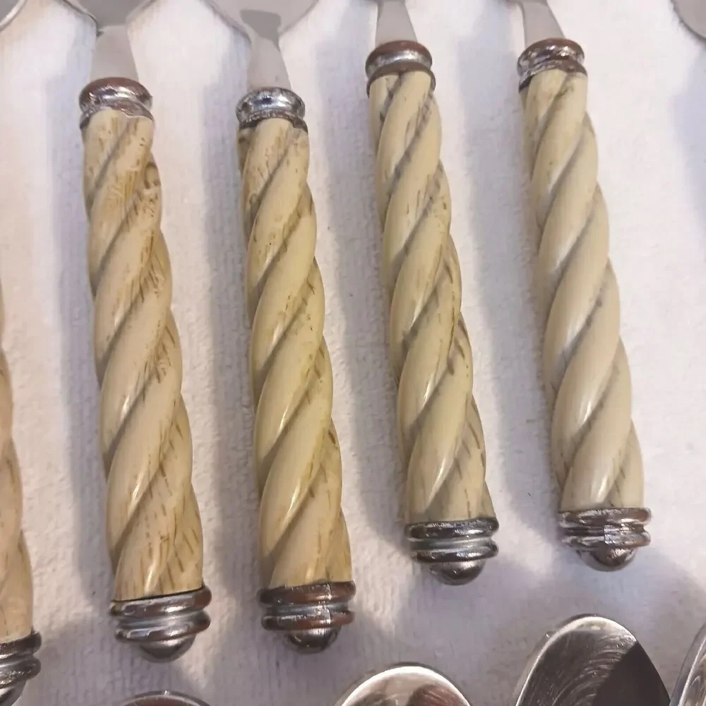 Vintage mcm flatware