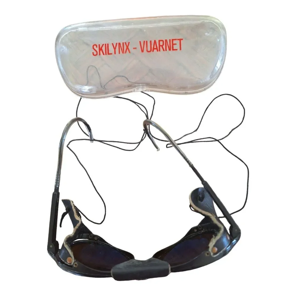 Vintage 80s Vuarnet Skilynx Sunglasses leather side blinkers nose guard w case