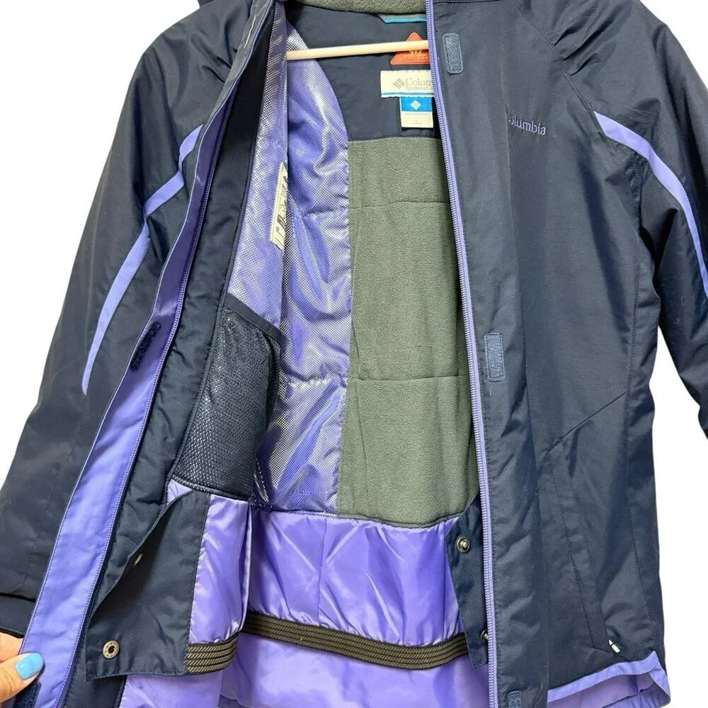 Columbia youth ski