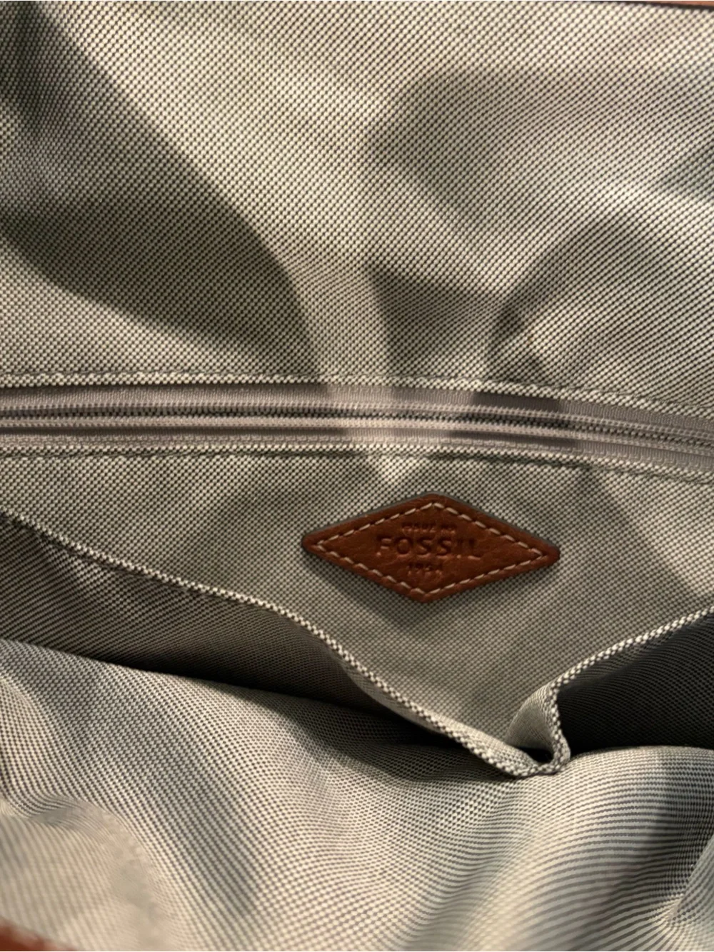 Fossil luna leather