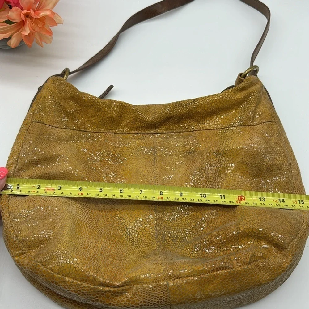 HOBO great preowned