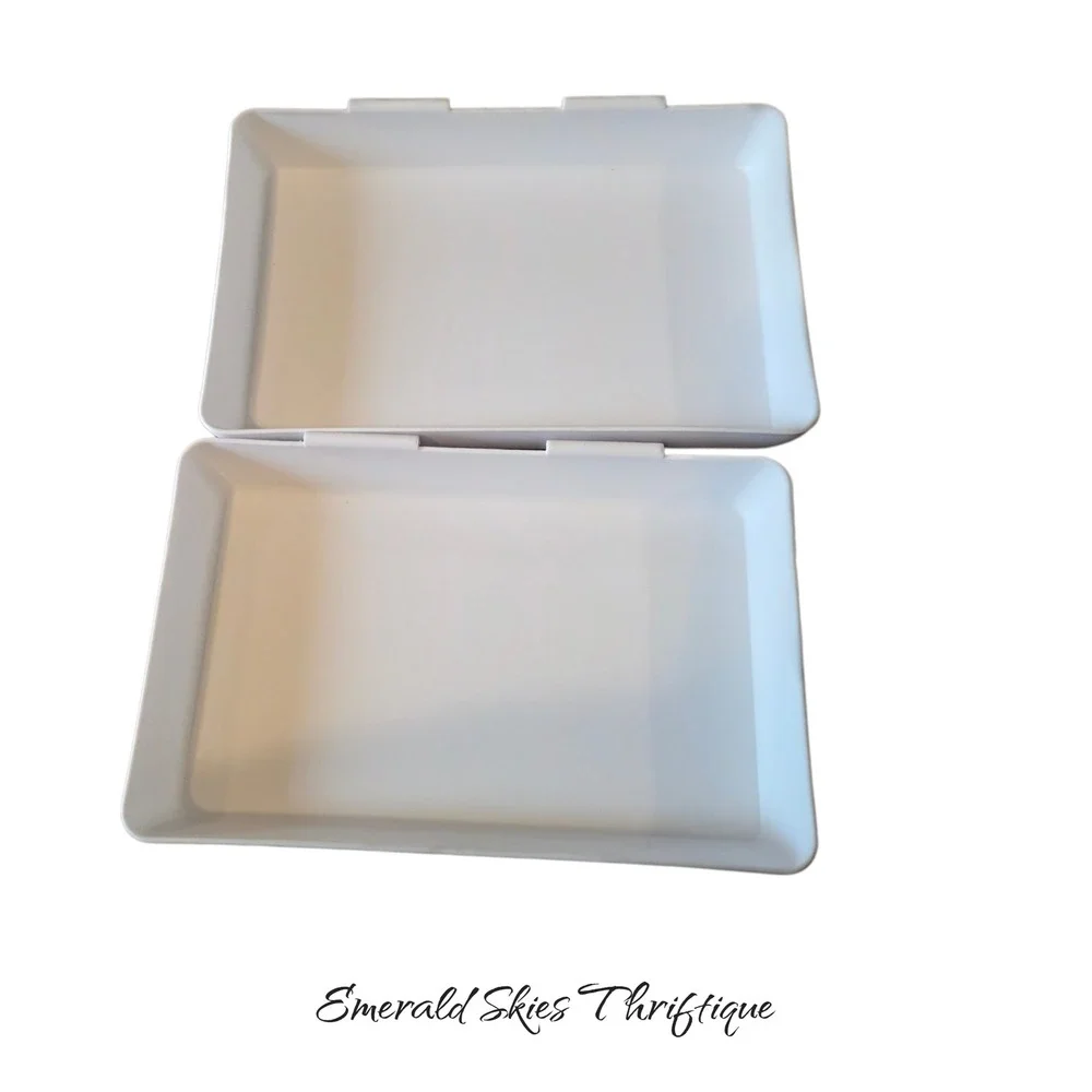 The Pampered Chef piece flaws