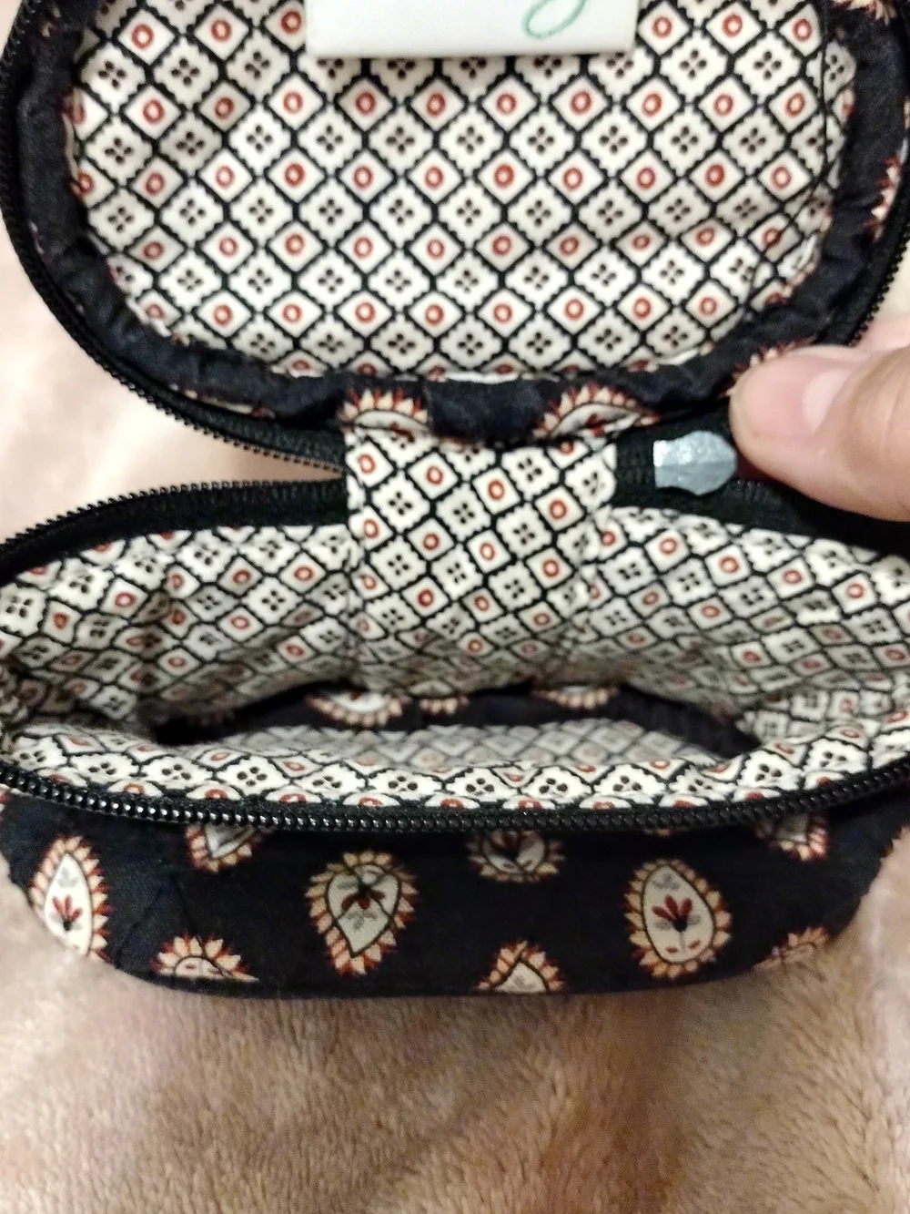 Vera Bradley print secure lightweight