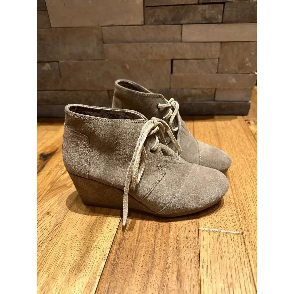 TOMS wedge booties‎