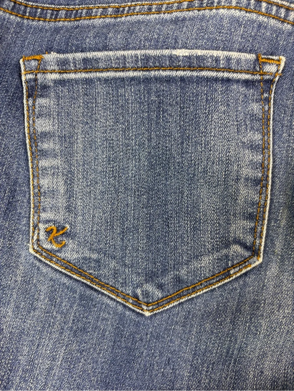 Kut from the Kloth Boyfriend Straight Leg Slight Distressed Blue Jeans