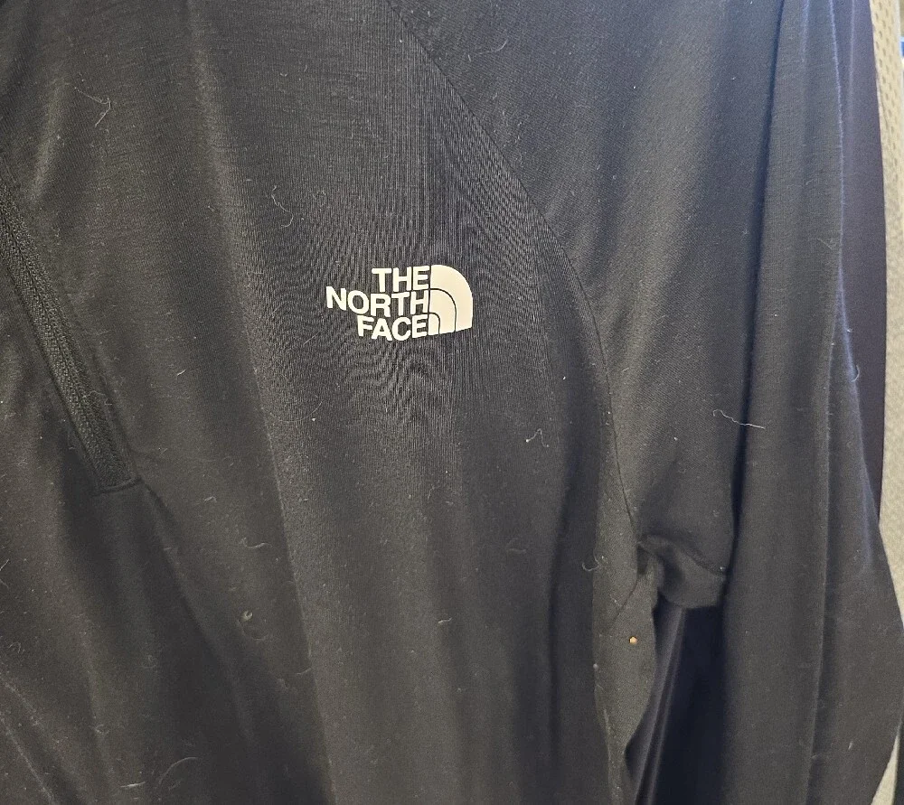 The North Face lightweight quarter