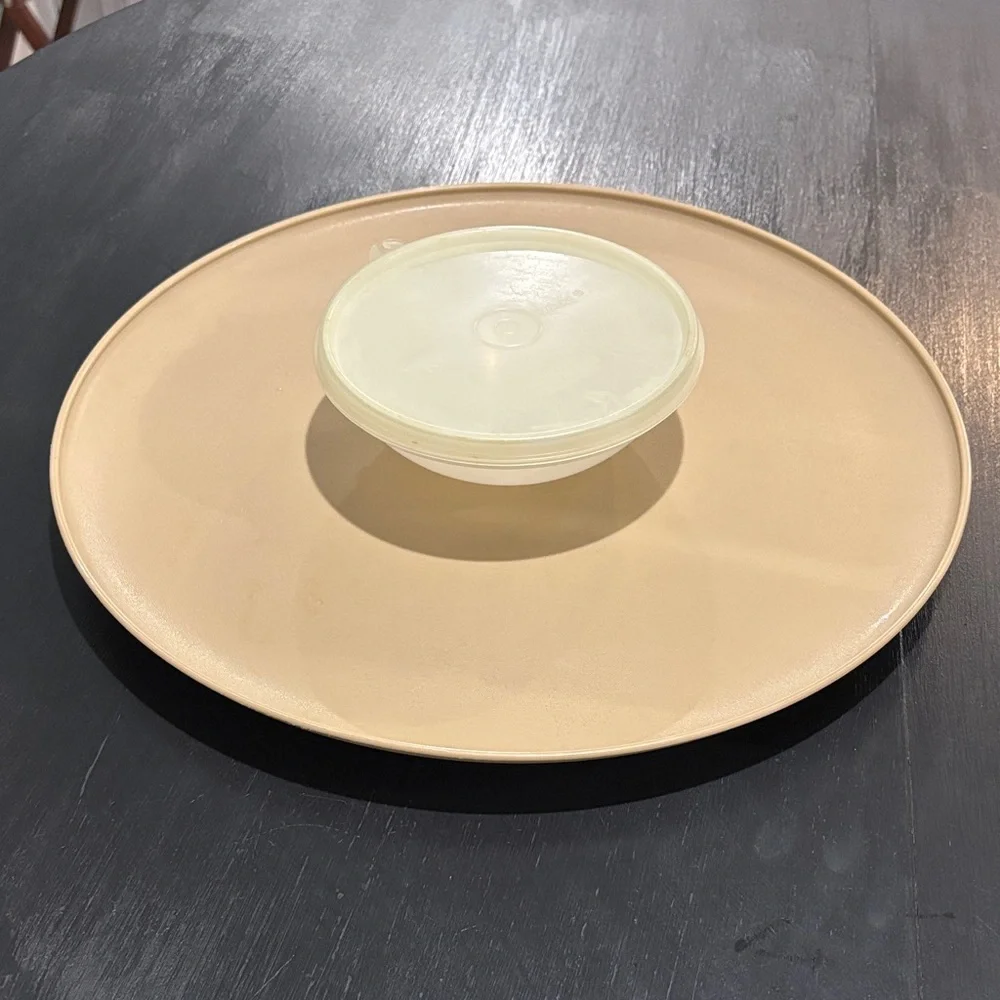 vintage Tupperware Dip 'N Serve Appetizer Veggie serving set