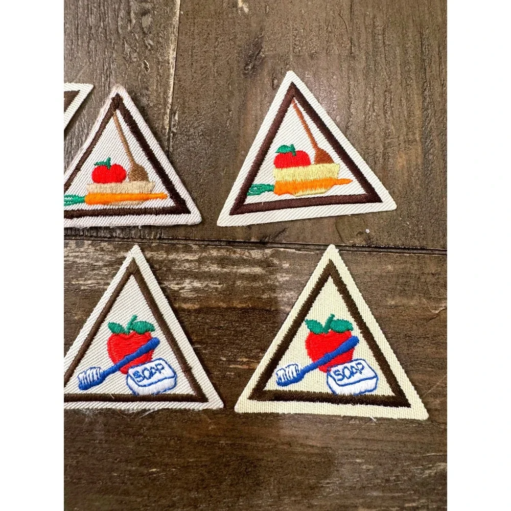 Vintage Girl Scout Brown Border Triangle Badges Health Homemaking Lot of 6