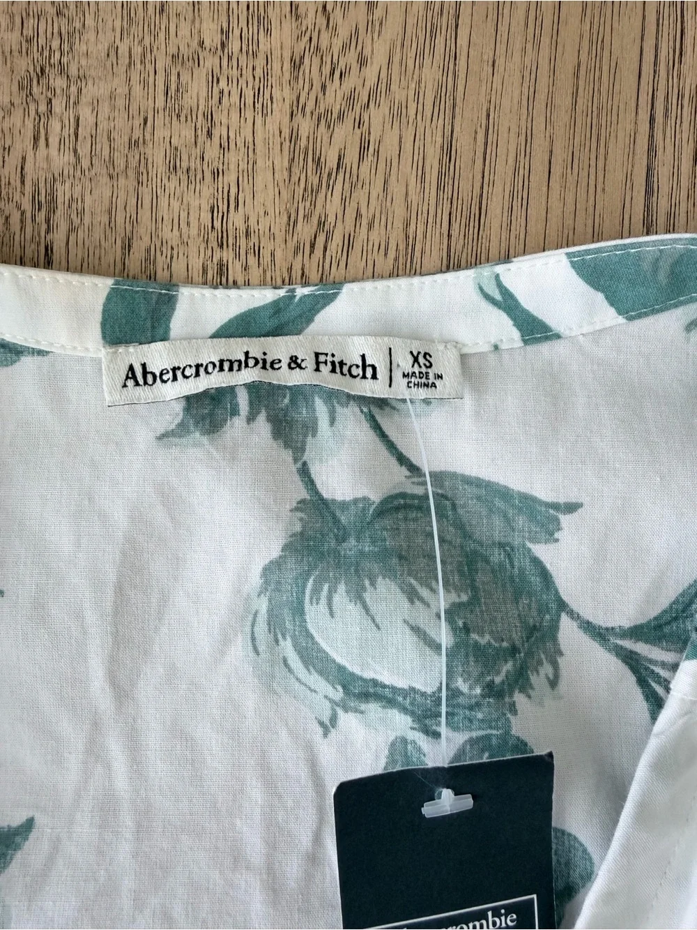 Abercrombie & Fitch soft floral