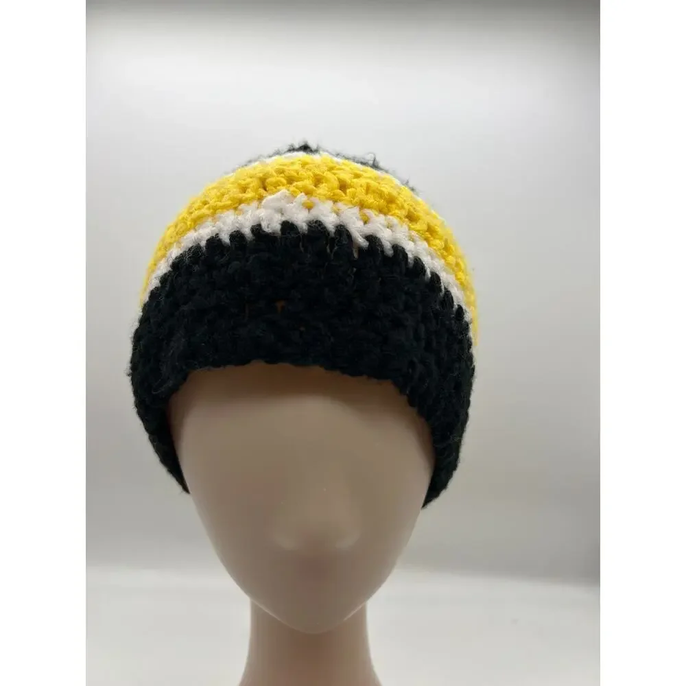 Unbranded knit woven