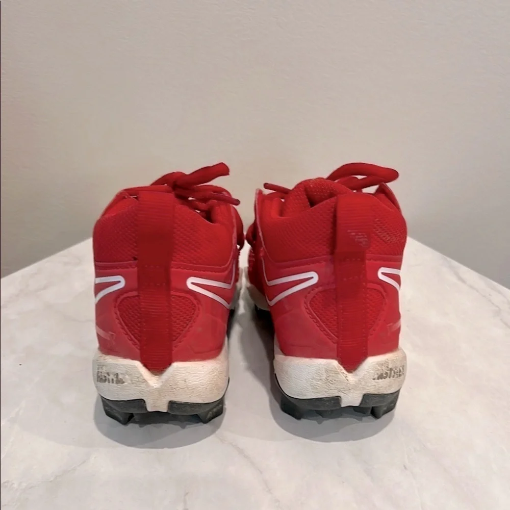 Nike sleek sneakers
