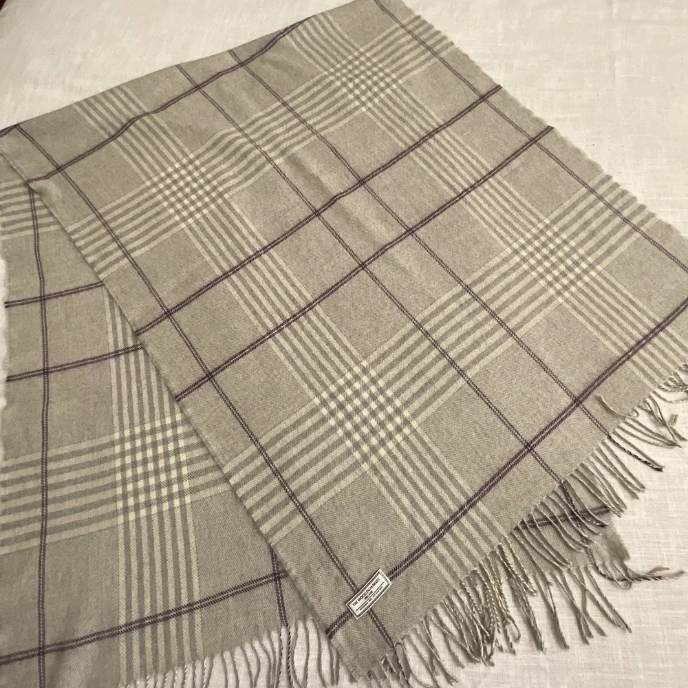 N/A merino soft burgundy
