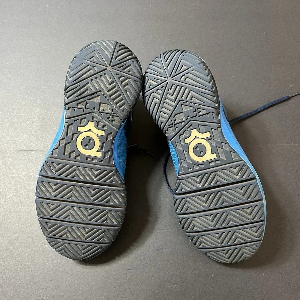Nike KD Trey 5 VIII Basketball Shoes GS Blue/White Youth Size 7Y Athletic