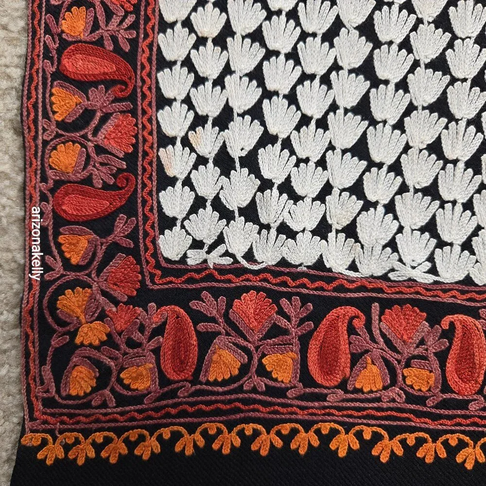 Kashmir Scarves such sucker