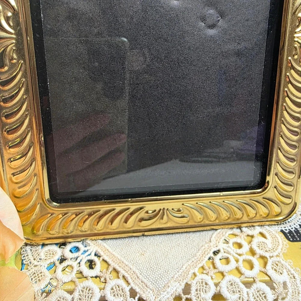 Unbranded vintage style