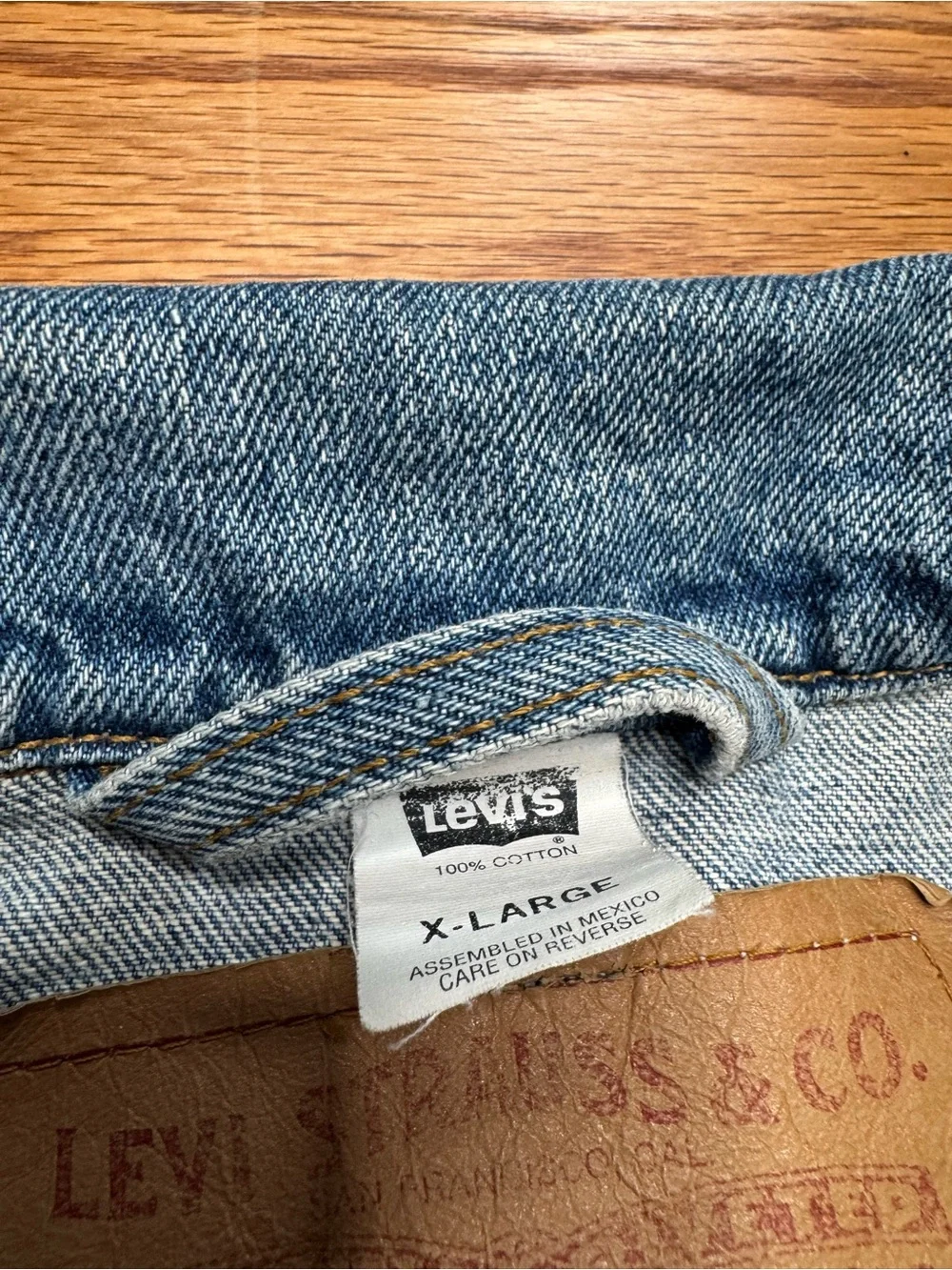 Vintage 1994 Levi’s Type 3 Denim Trucker Jacket Men’s XL Light Blue Vtg 90s