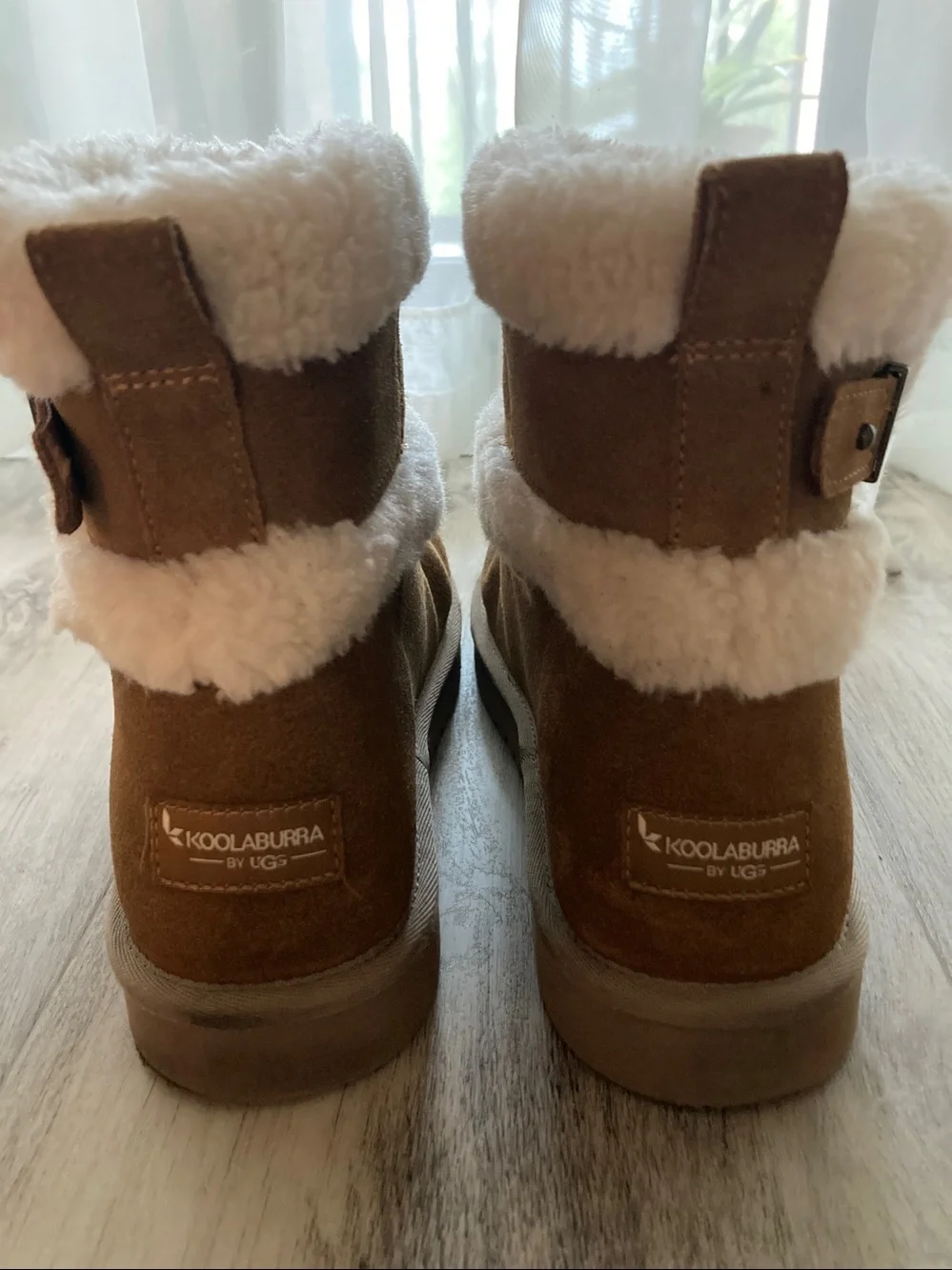 UGG these slip