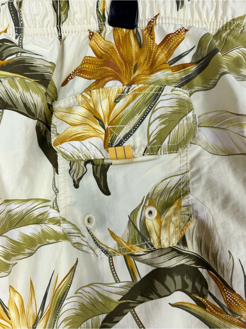 Tommy Bahama item specifics