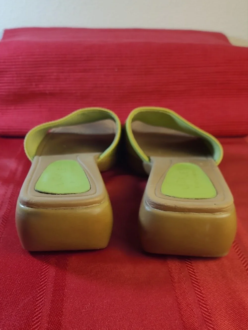 Liz Claiborne brighten up