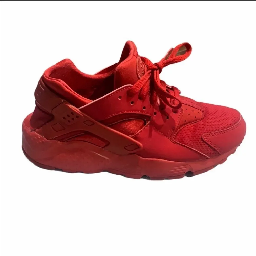 Nike huarache red