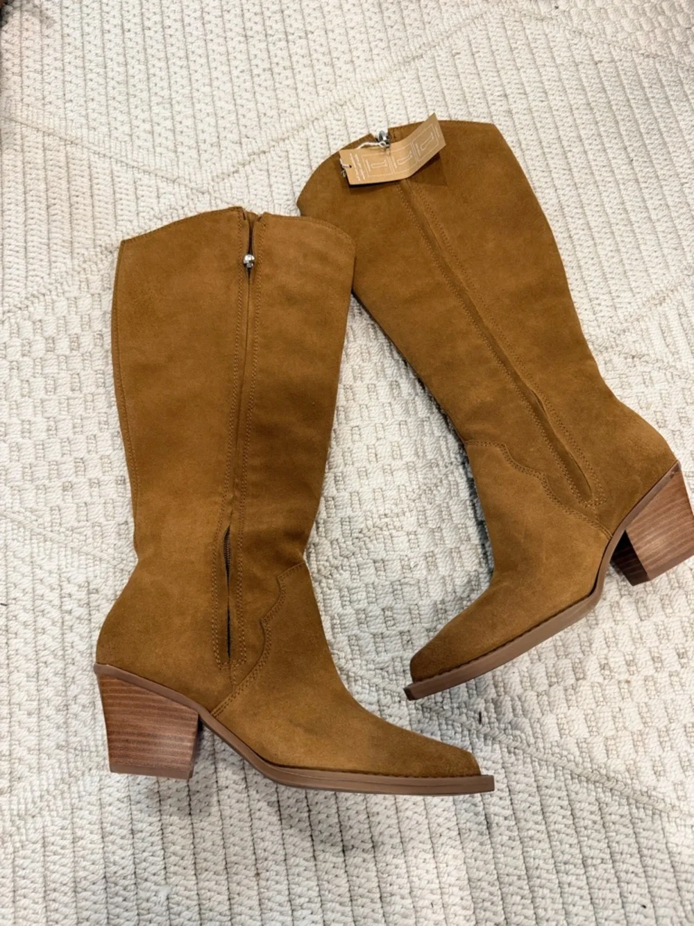 Dolce Vita size wide