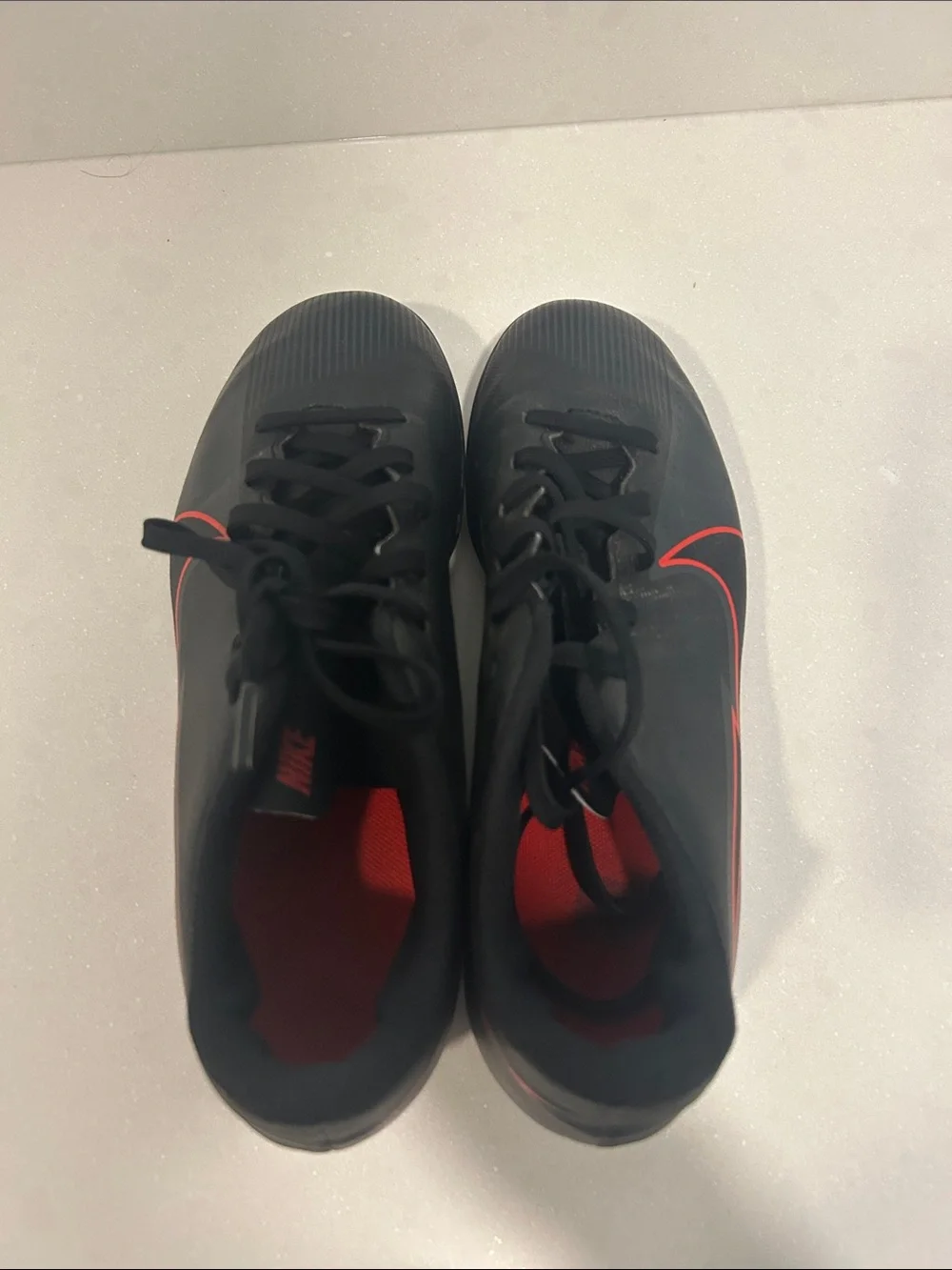 Nike kids black