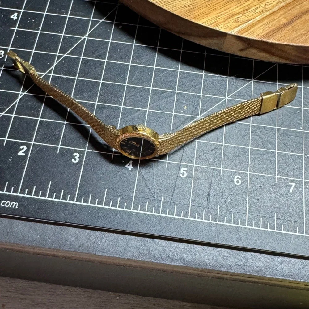 Seiko dial features