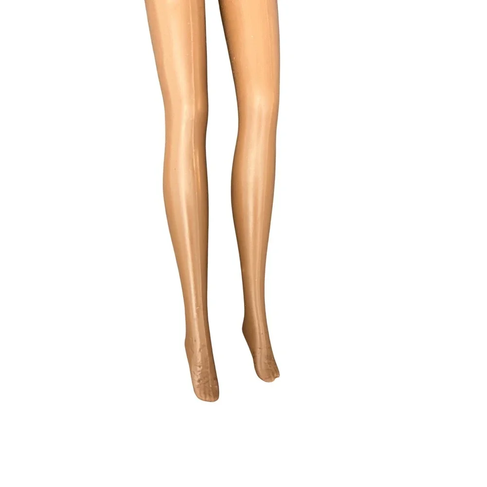 Disney‎ Pocahontas Mattel Doll Long Black Hair Purple Streak Two Piece Outfit