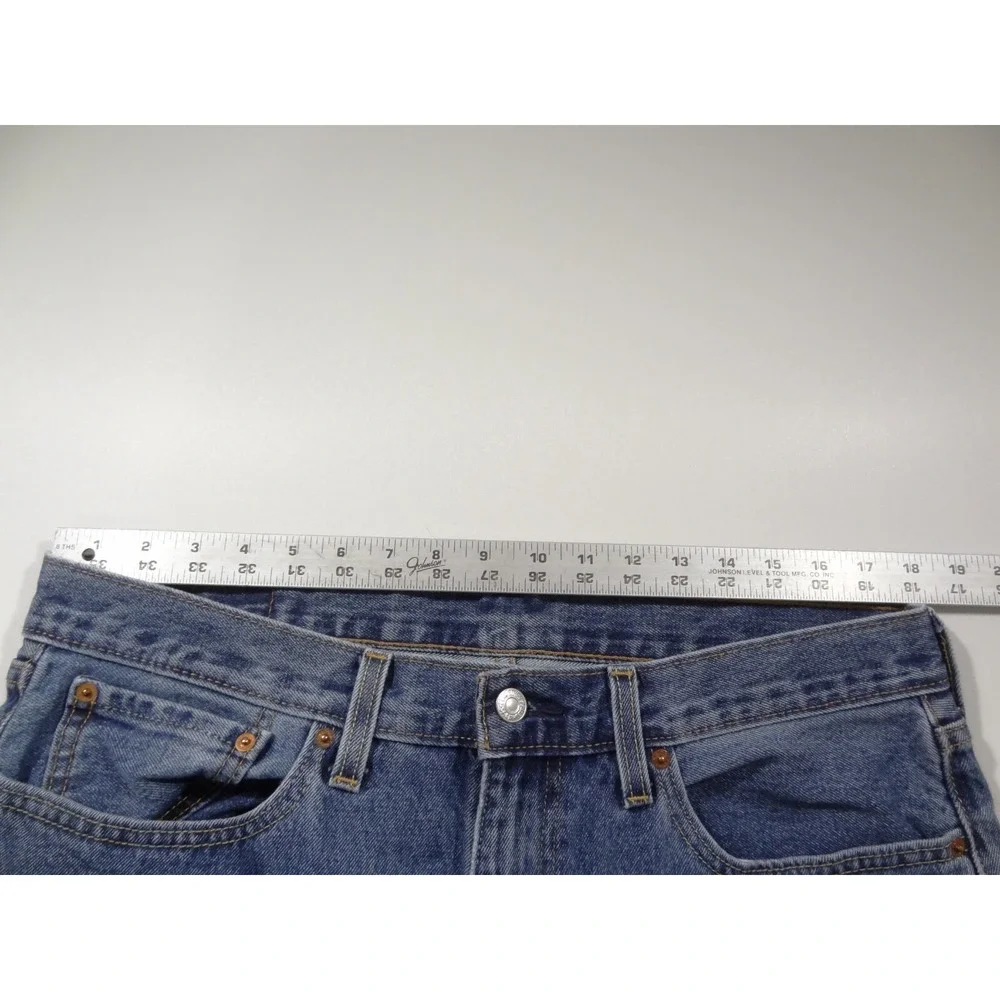 Levis levi 550