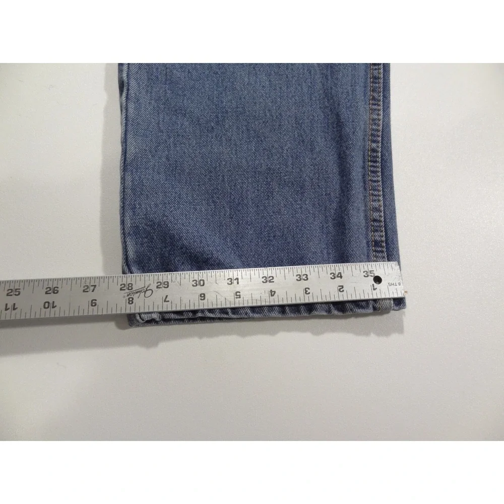 Levis levi 550