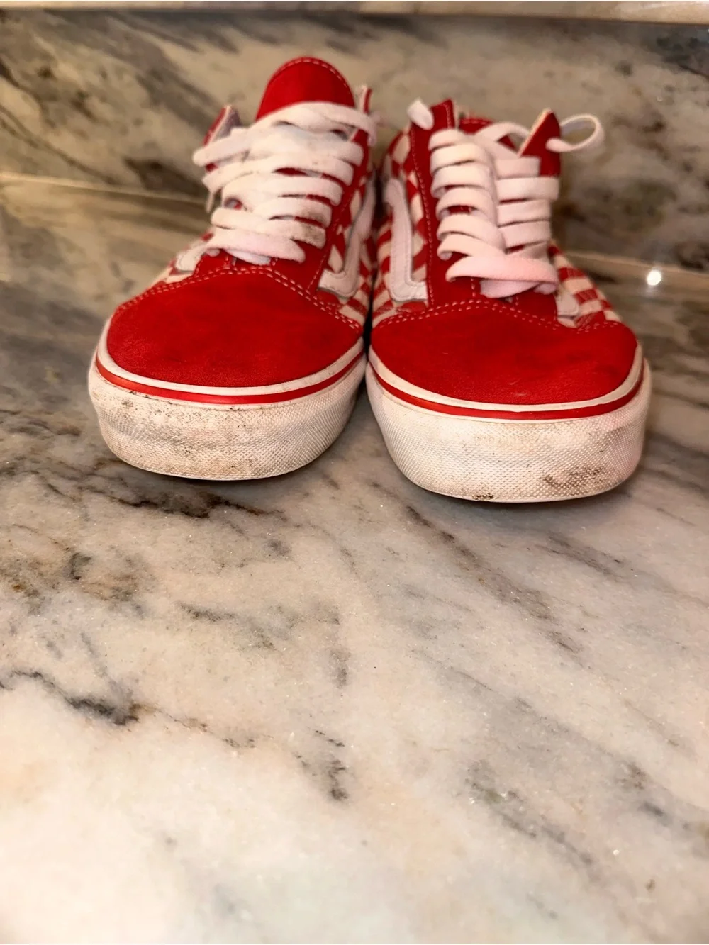 Vans classic red