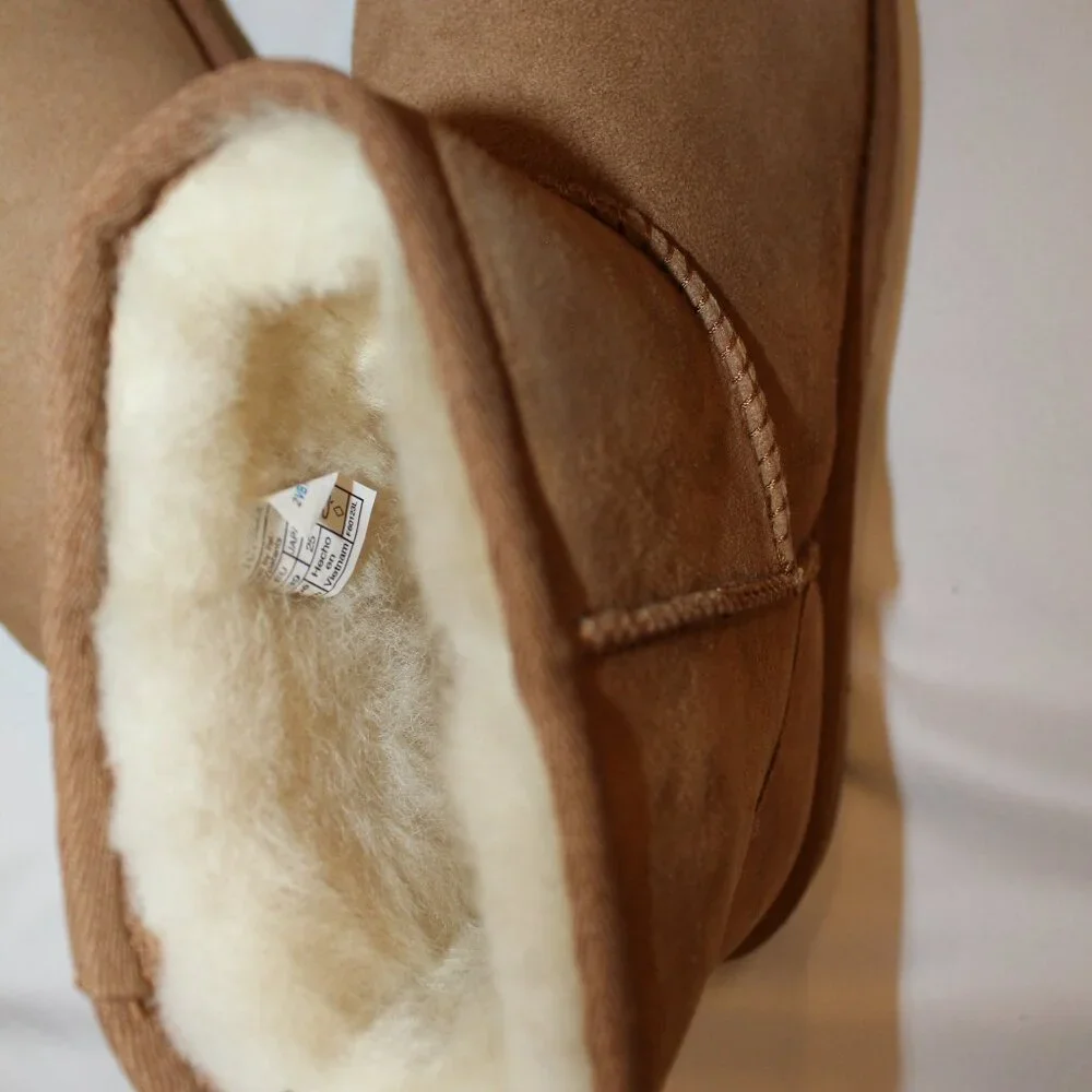UGG classic mini