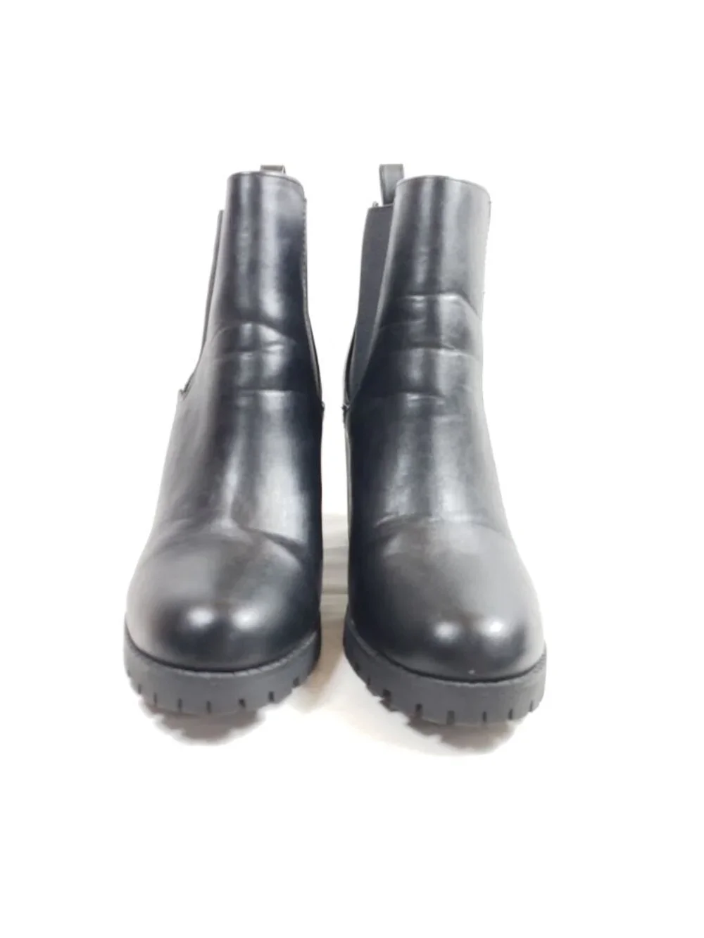 Clove these stylish