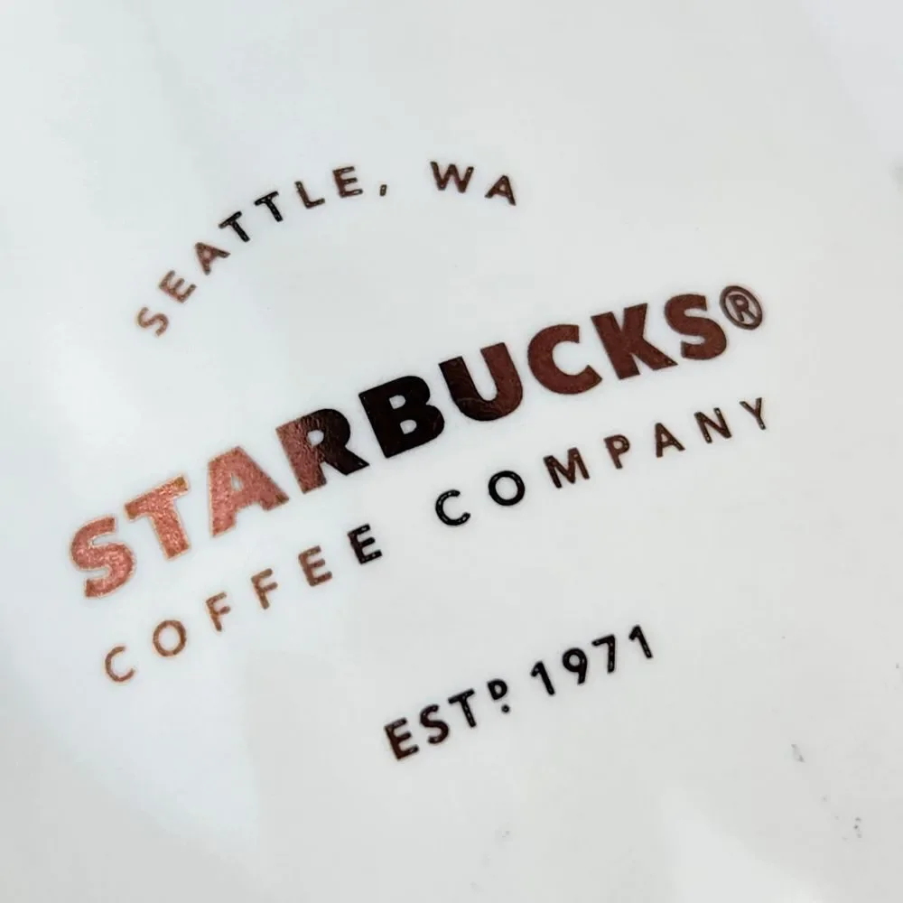 Starbucks top diameter