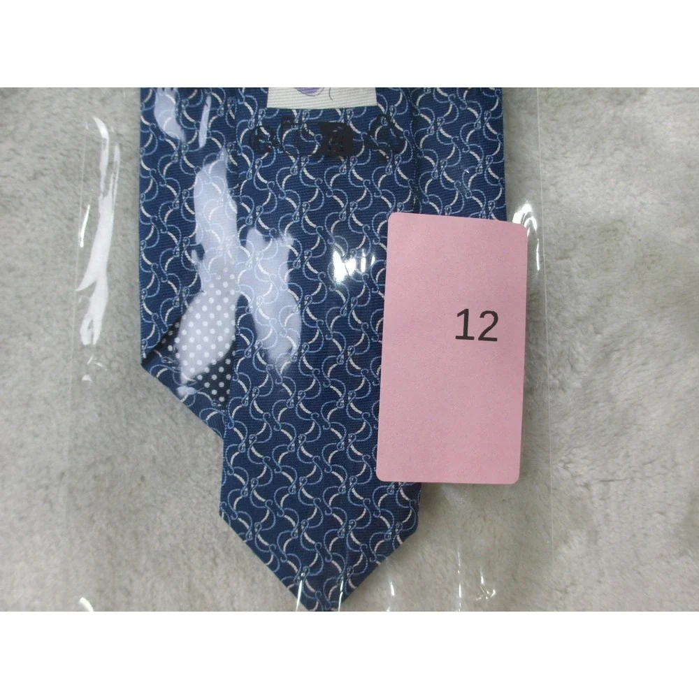 Etón up sale