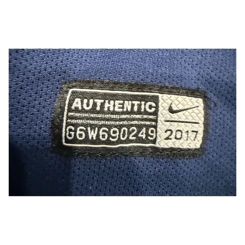 Nike show your