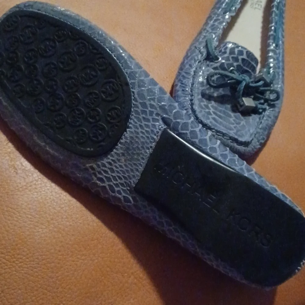 Michael Kors chic blue