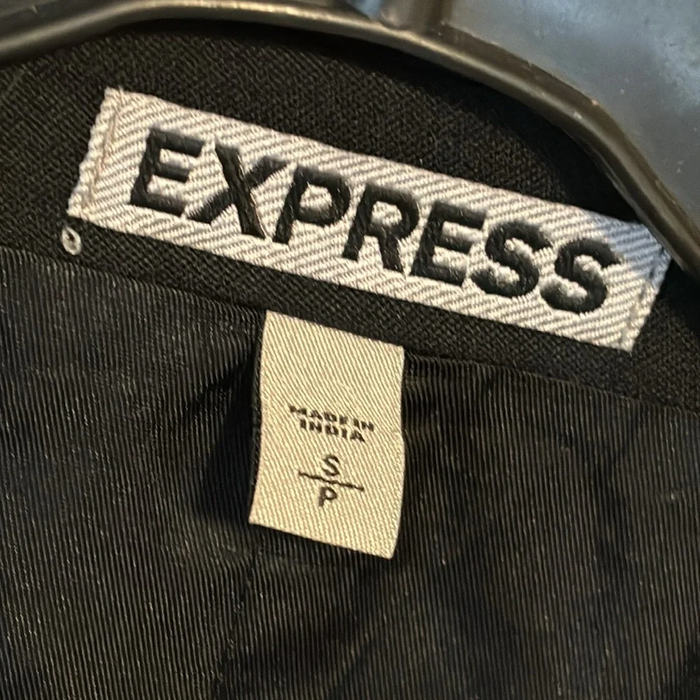 Express men’s vest