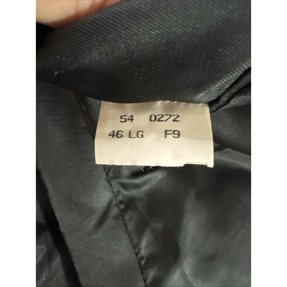 Brooks Brothers please view