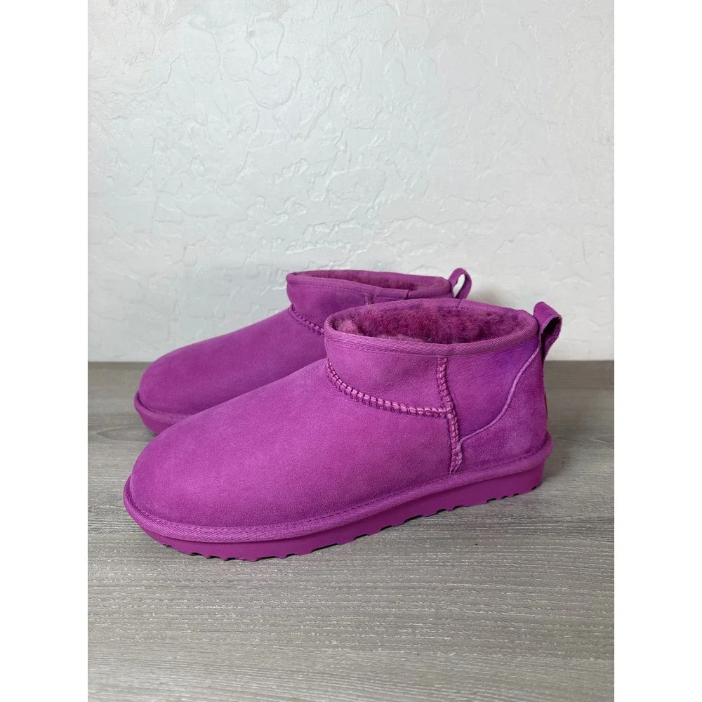 UGG Classic Ultra‎ Mini Boots Mangosteen Women Size 9 Pink