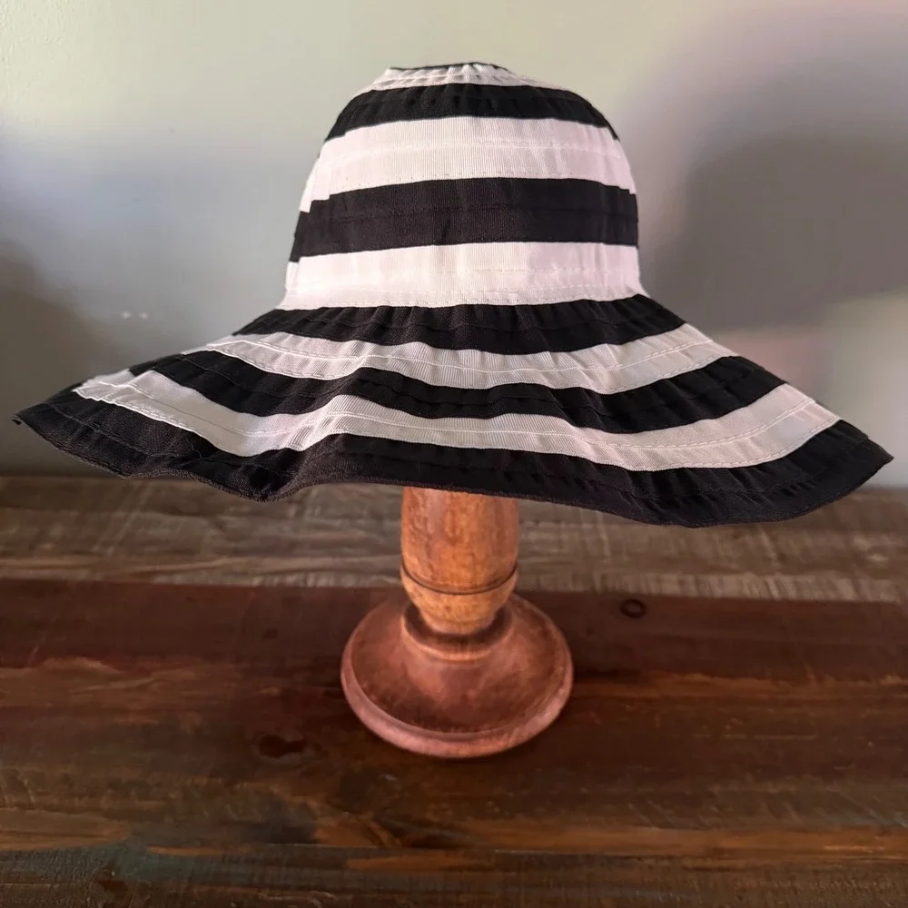 Kallina wide brim