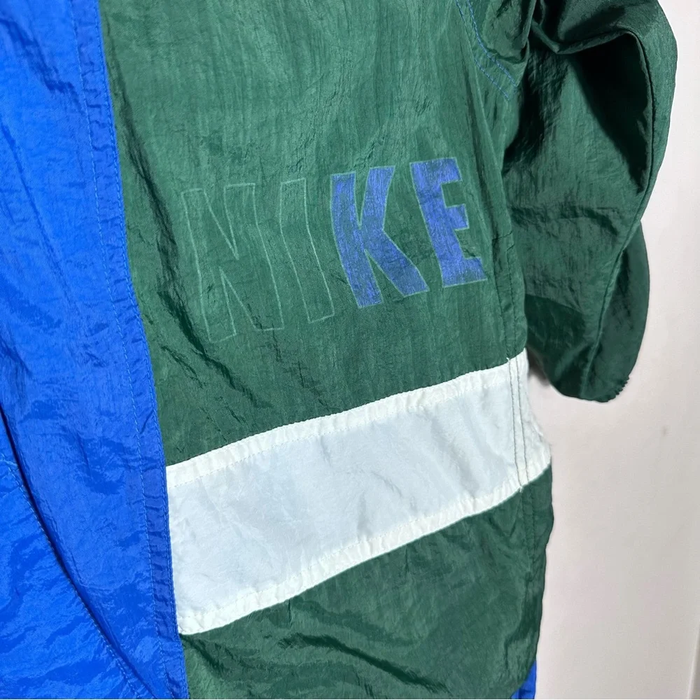 Nike vibrant windbreaker