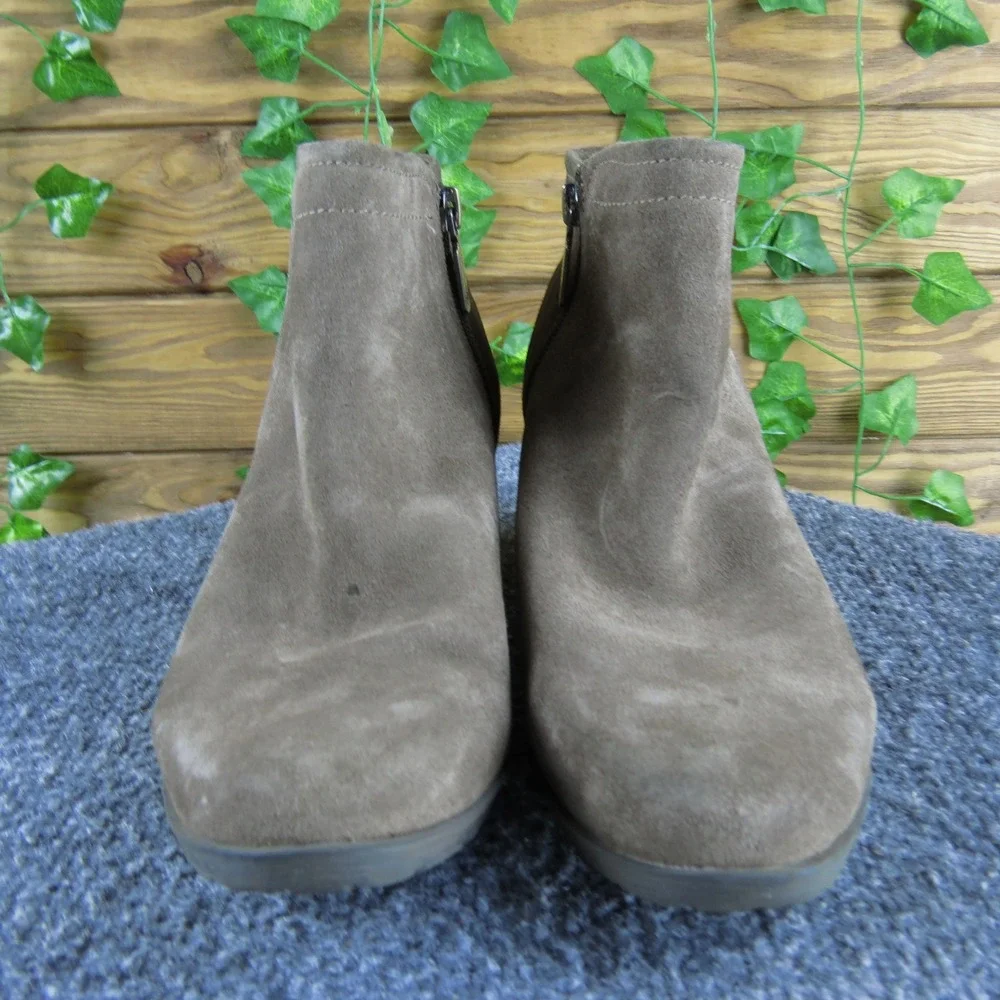 Blondo Waterproof Suede Ankle Booties Women's 7.5M Taupe‎ Side Zip Casual
