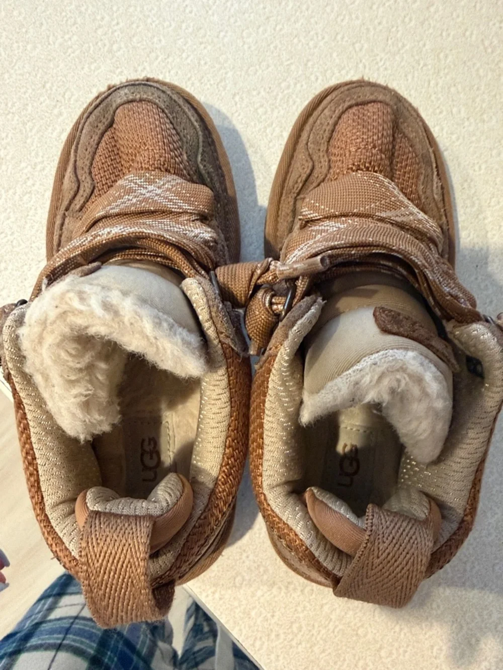 UGG lowmel kids