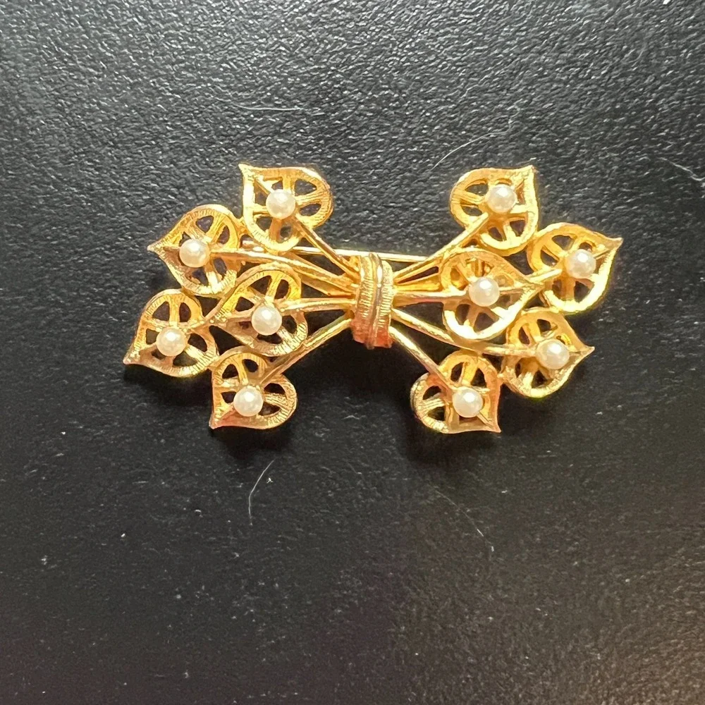 N/A gold tone