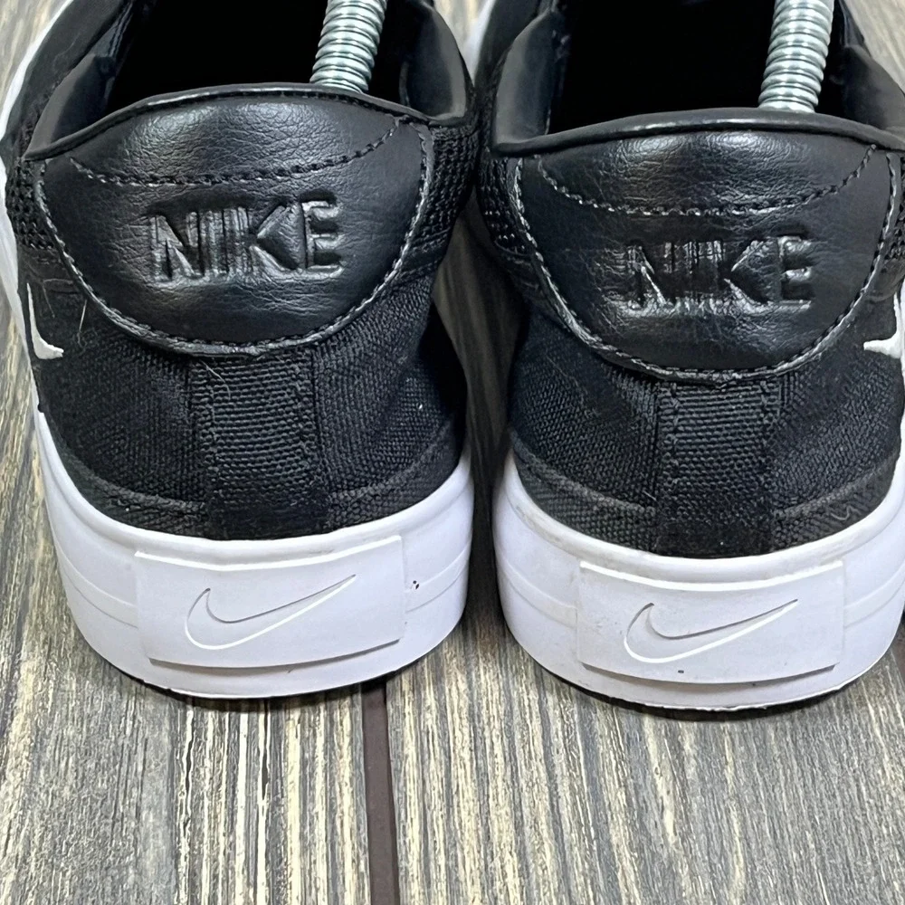 Nike court legacy