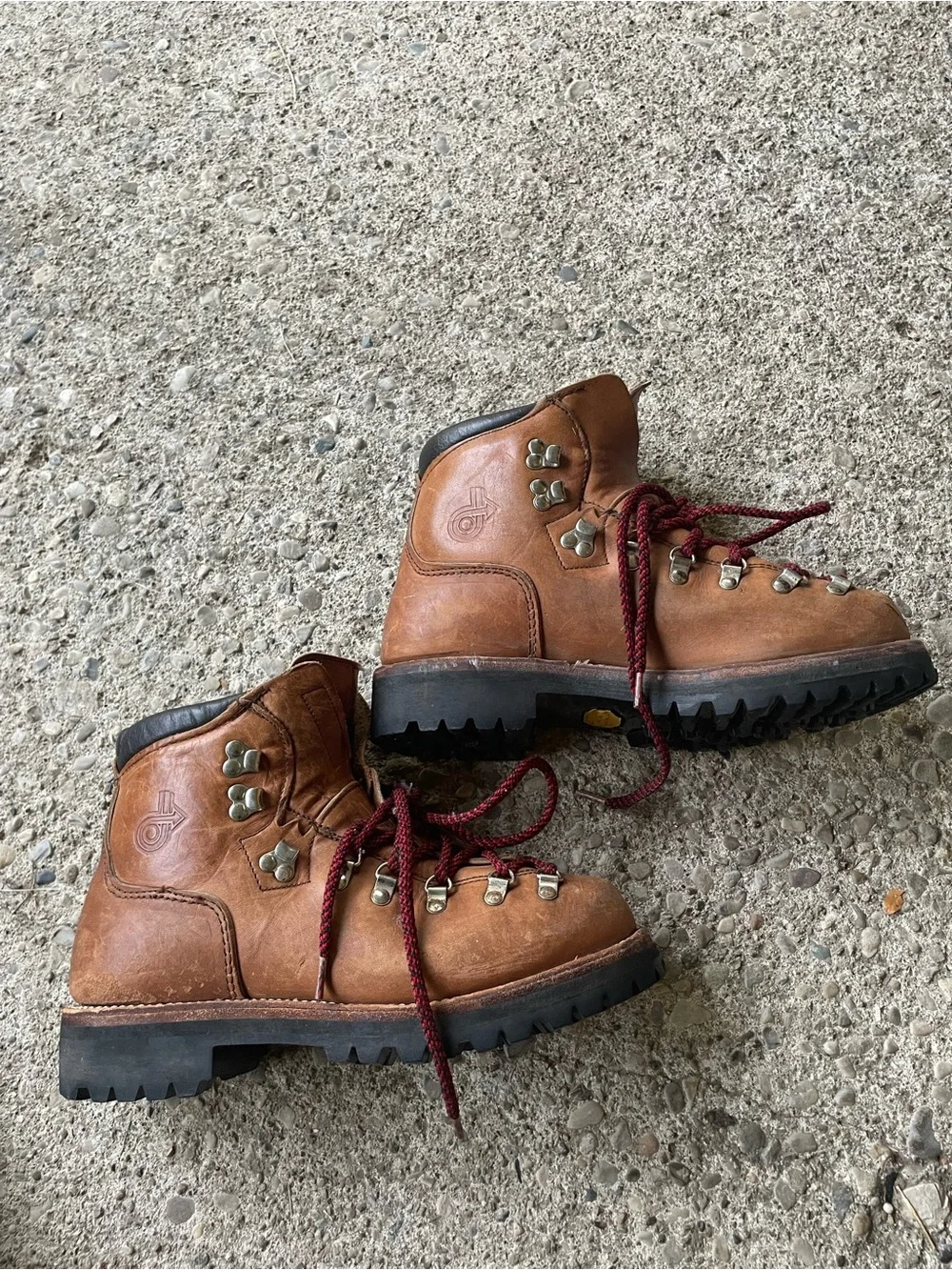 Dexter gently used