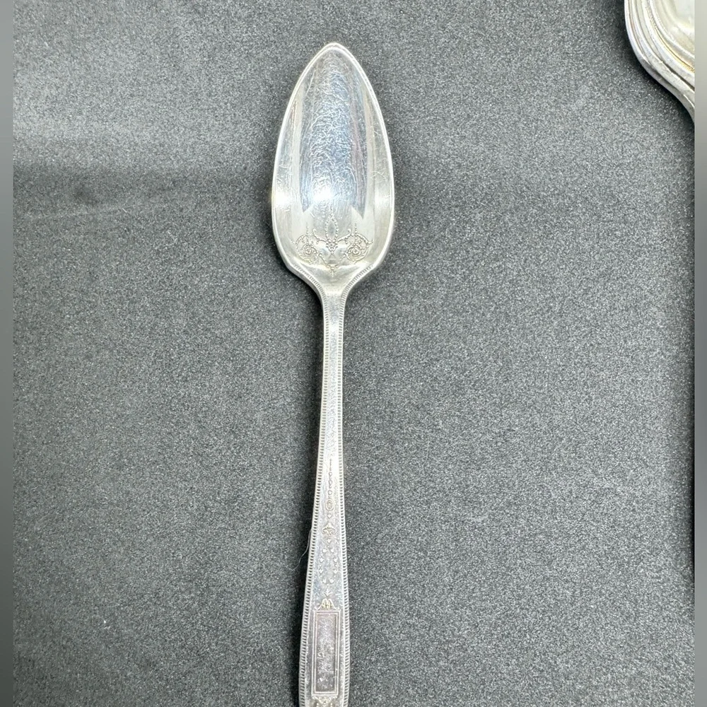 Oneida antique 1920s