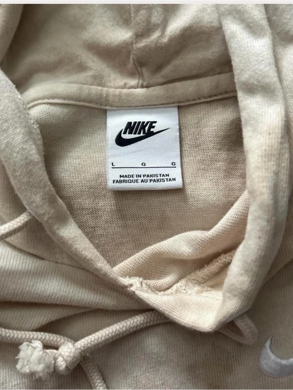 Nike excellent smoke